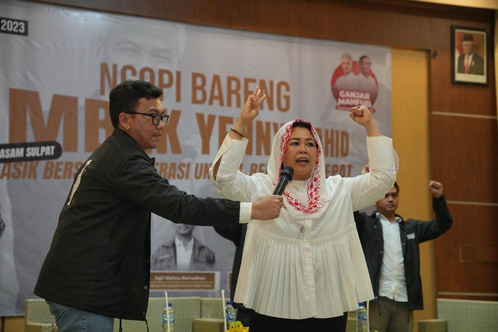 Bakar Semangat Pemuda Pasuruan, Yenny Wahid: Kita Melawan Kekuatan Besar