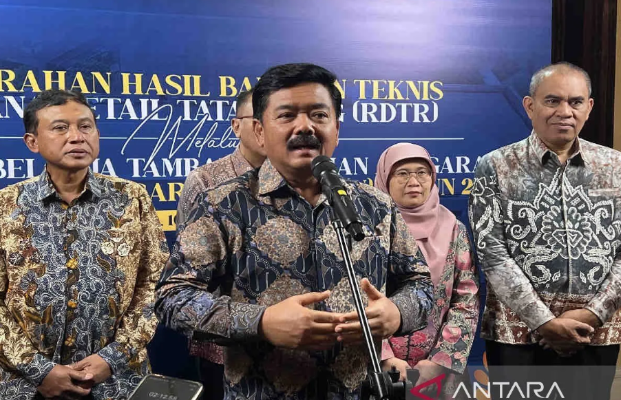 Mahfud Respons Positif Rencana Presiden Angkat Hadi Tjahjanto Sebagai Menko Polhukam