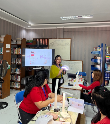 Peringati Hari Perempuan, Second Chance Foundation Gelar Pelatihan Make Up dan Nail Art di Lapas Perempuan Bandung